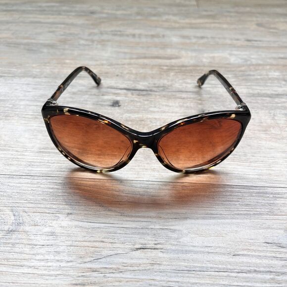 Gisselle Olivia Tortoise Oversized Sunglasses Designer Style Big Y2K Glam $159